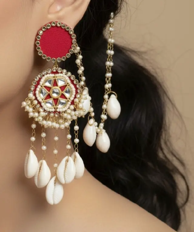 Chandni Drop With Cowrie Earchain